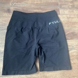 Seamless Short - 6’